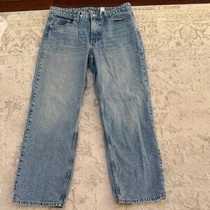 Light Blue Wide-Leg Jeans — Baggy-Low Waist